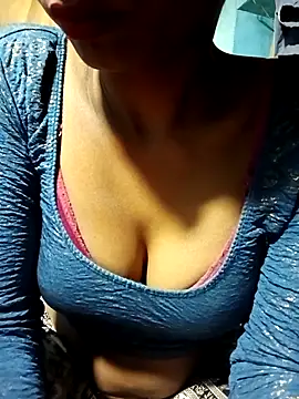 Kajal-Mehra live sex cam