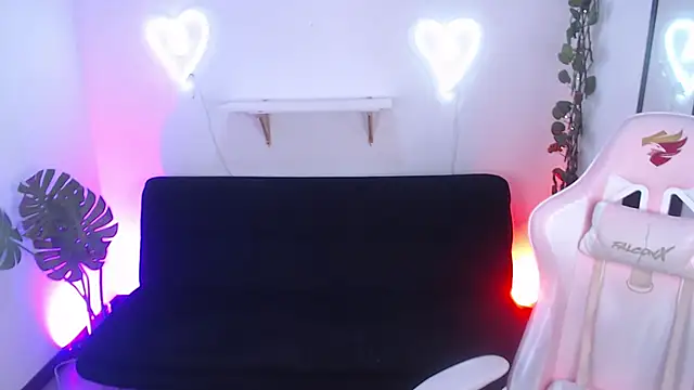 ruby_rouger's cam snapshot