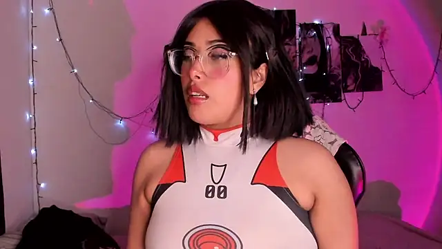 willow_poisson's cam snapshot