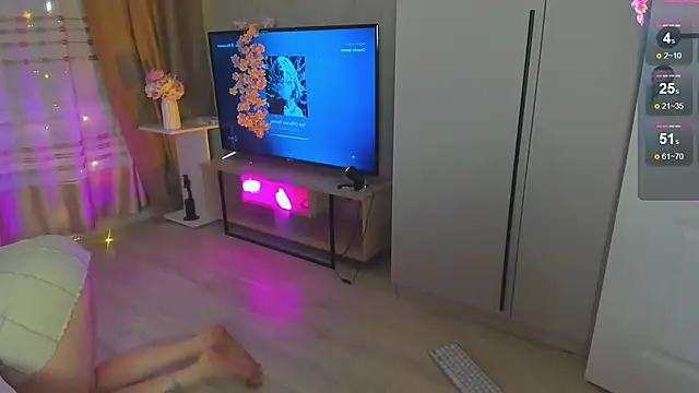 MuseMelody's cam snapshot