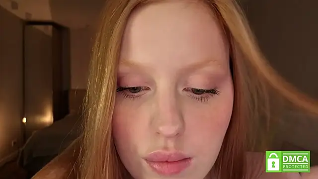 lulu_moonmoon's cam snapshot