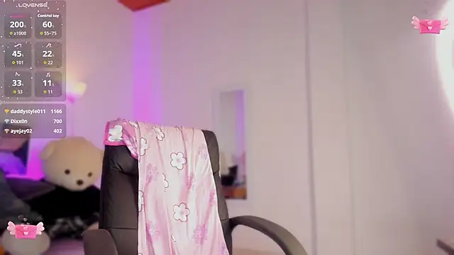 Allyson_aisha's cam snapshot