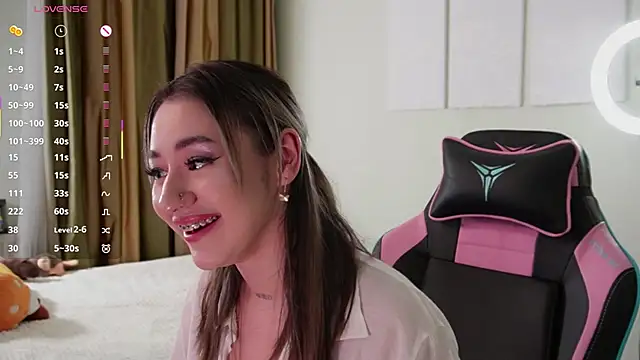 Fiona-Love's cam snapshot