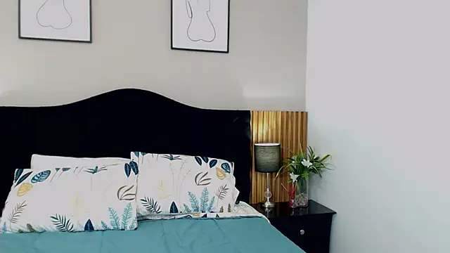 EmiliaKurt's cam snapshot