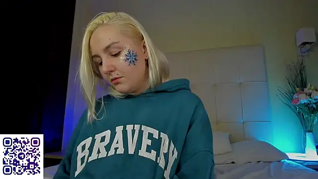 Debbie_Taylor's cam snapshot