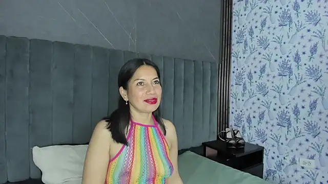 Megan_Collinss_'s cam snapshot