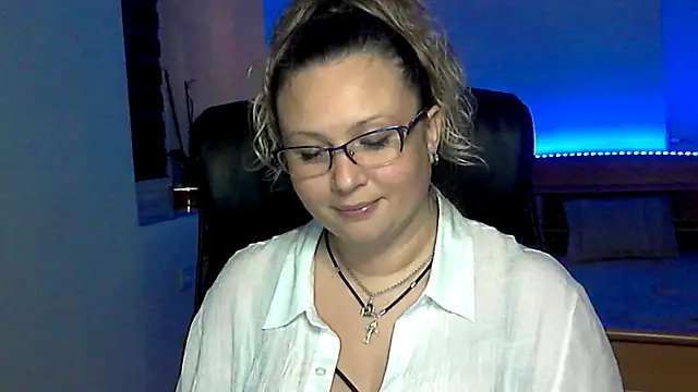 NERVOMOTINA's cam snapshot