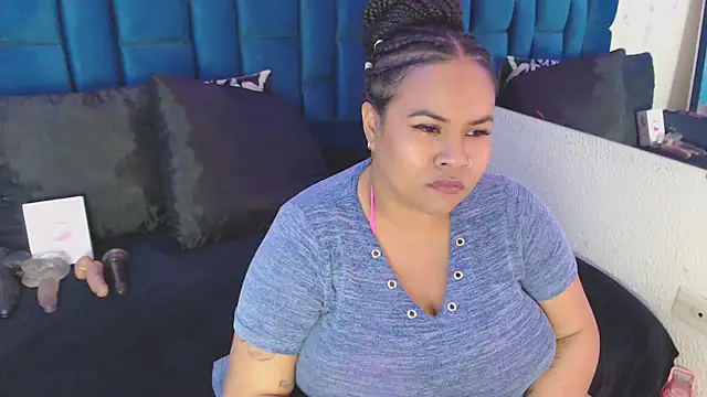 alba_sex10's cam snapshot