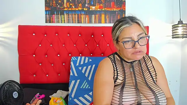 carolinacrus01's cam snapshot