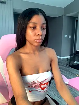 trinibarbieee's cam snapshot