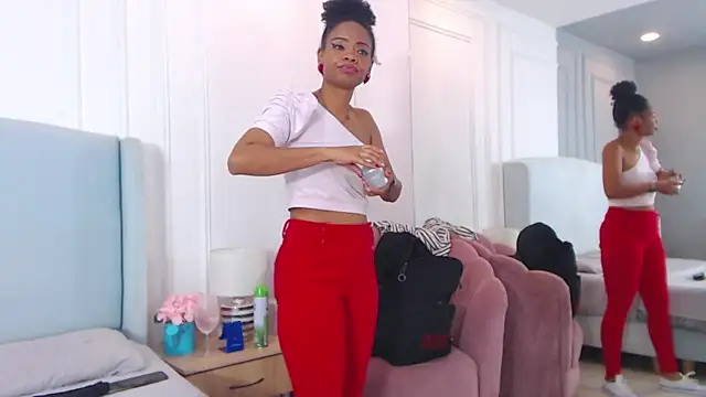 ChantalGarner's cam snapshot