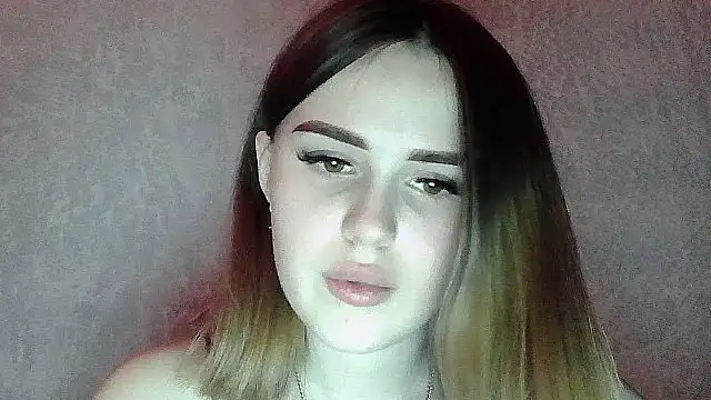 SweetLoraa's cam snapshot