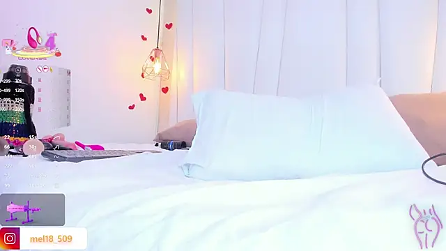 MelanieKlaus's cam snapshot