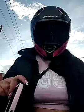 aisha_latina's cam snapshot