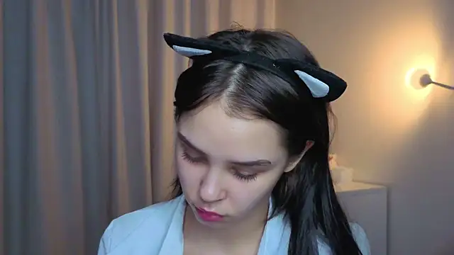 slyshypie's cam snapshot