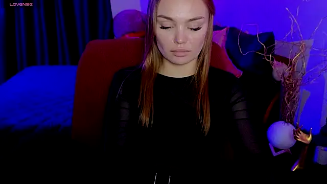 KitsyMoore's cam snapshot