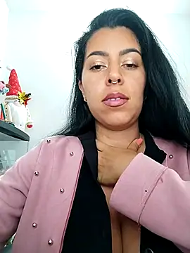 Luianna live sex cam