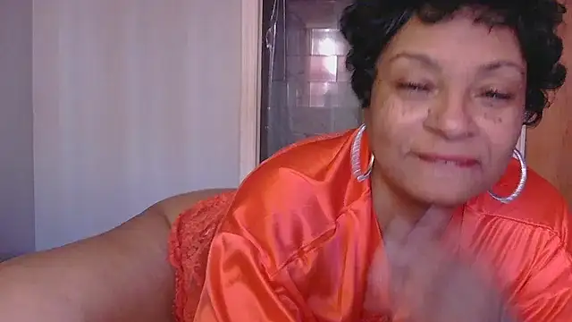 MSweetLindaParks live sex cam