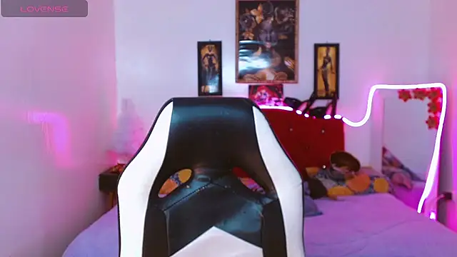 AdharaaMoon live sex cam