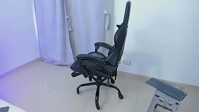 Michaelferrel live sex cam