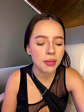 Sofia18_pinkk live sex cam