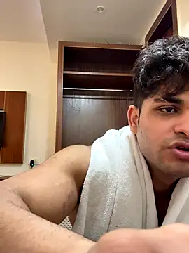 Vihaaanfucks live sex cam