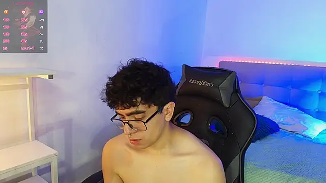 _nickconnor01 live sex cam