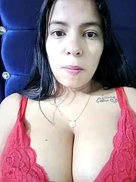 ashleey_palmer's cam snapshot