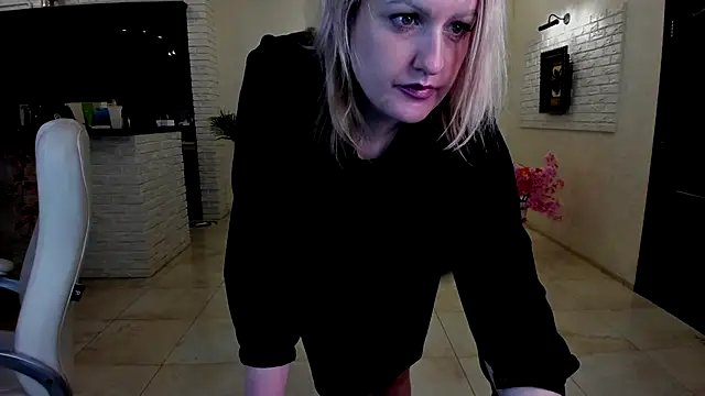 MariemLui live sex cam