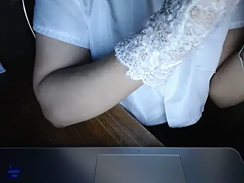 maian_love's web cam