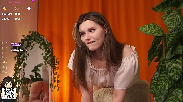 LoraDevon's cam snapshot