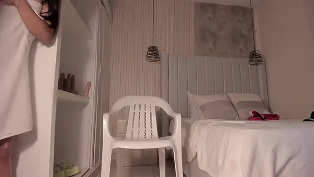 _dakota_a's cam snapshot