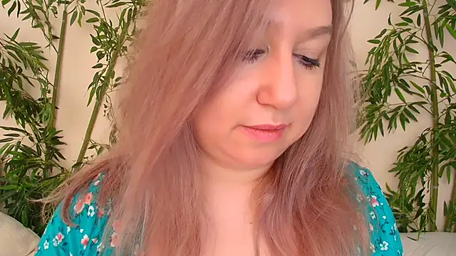 HappyLisa live sex cam