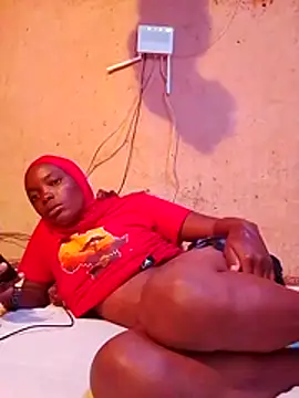 cute_naimah's cam snapshot