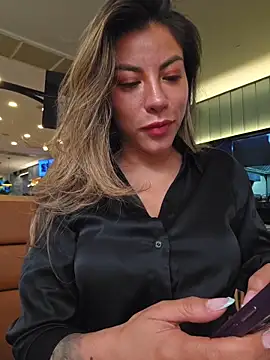 Karen_San_Miguel's cam snapshot