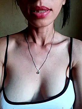 Nandasant09's cam snapshot