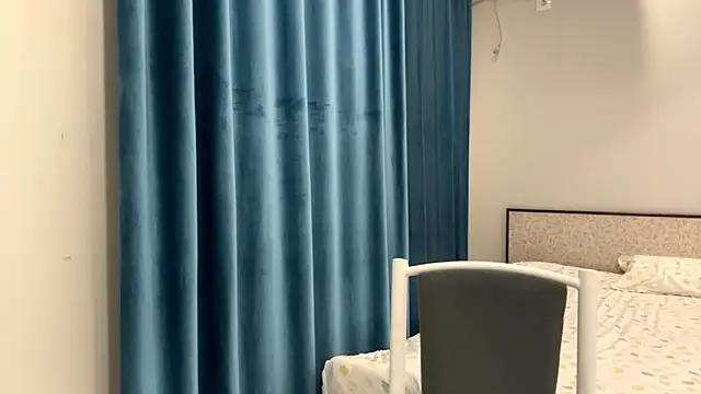 SupremeDividend's cam snapshot