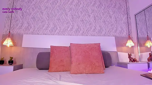 AishaPeyton's cam snapshot