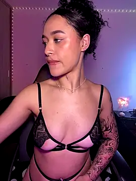 Crystal_Dluna's cam snapshot