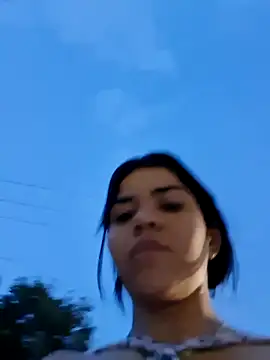 Skinny_Wet's cam snapshot