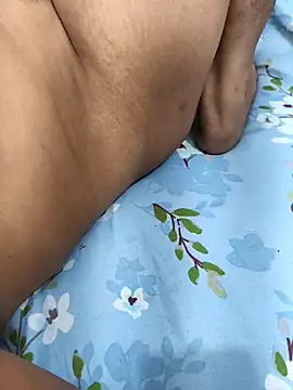 paro22_sex's cam snapshot