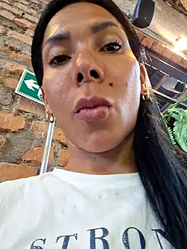 Doll_Loren's cam snapshot