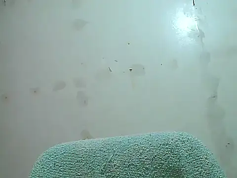 fresh_rosie's cam snapshot