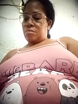 Big_ass_submissive's cam snapshot