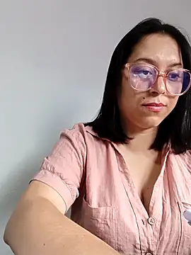 Caroline-17's cam snapshot