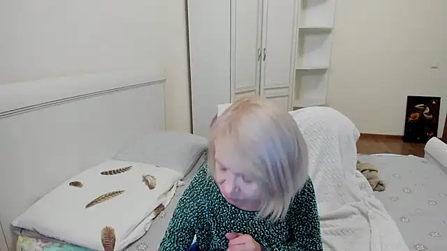 aminalive's cam snapshot