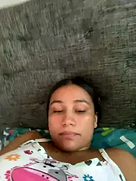 Bridget_Jon's cam snapshot