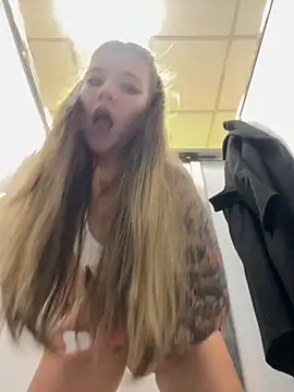 Holy_Tereza live sex cam