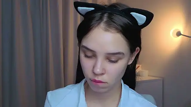 slyshypie's cam snapshot