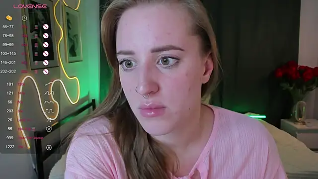 AnnaGrees live sex cam